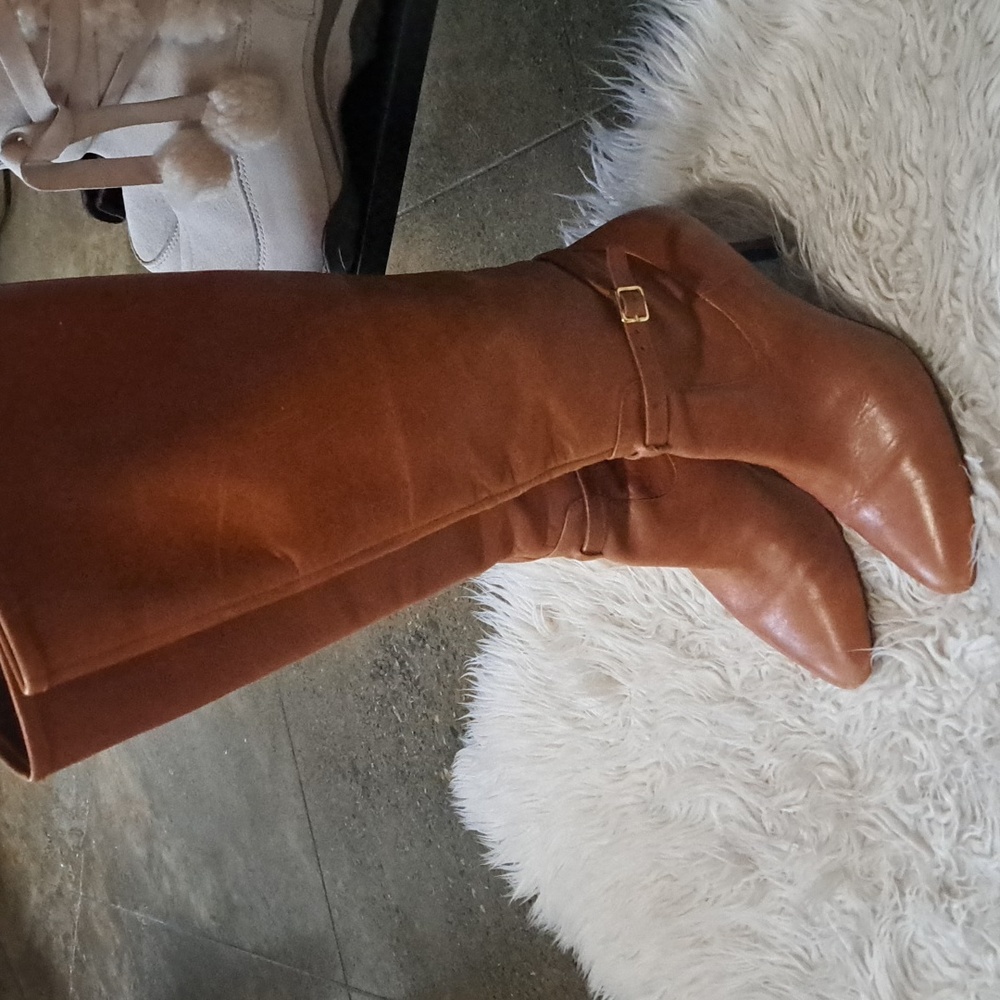 RALPH LAUREN Leather Brown Stunning Boots As Is